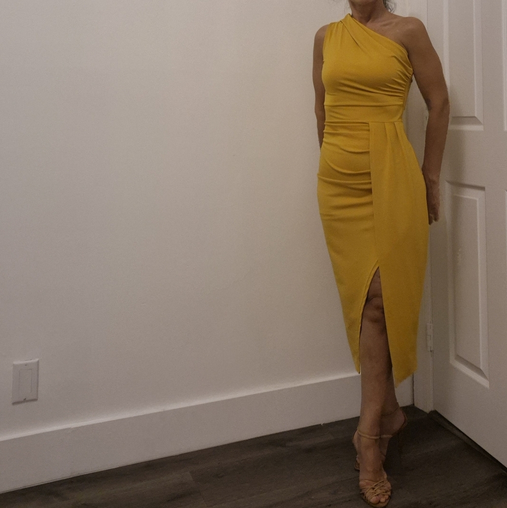 One-Shoulder Mustard Yellow Midi Dress